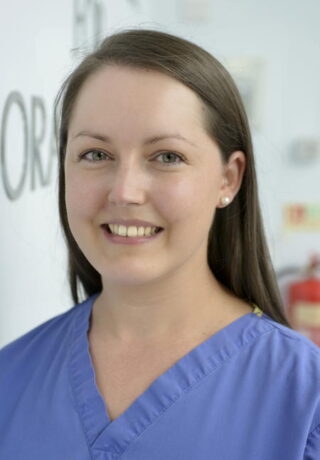 Sharon McCrackenDental Care Professional